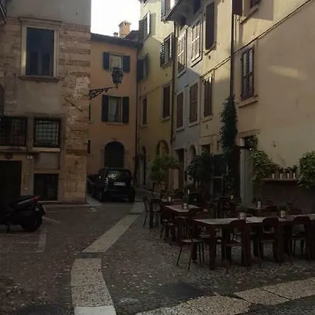 Corte Cadrega - Royal Solution * Verona